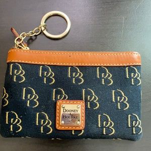 Dooney and Bourke small zip wallet